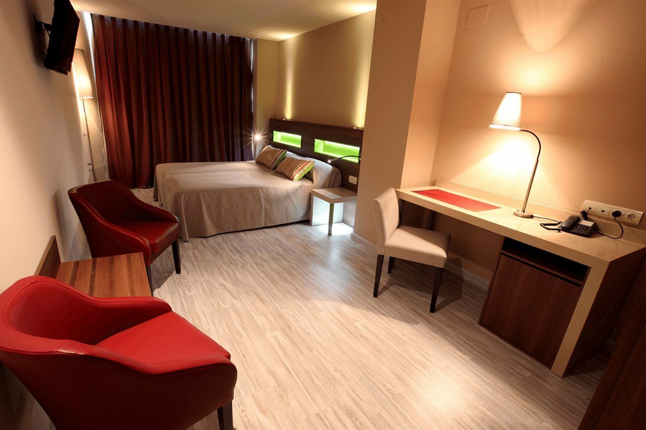 Hotel Allon Mediterrania La Vila Joiosa Extérieur photo